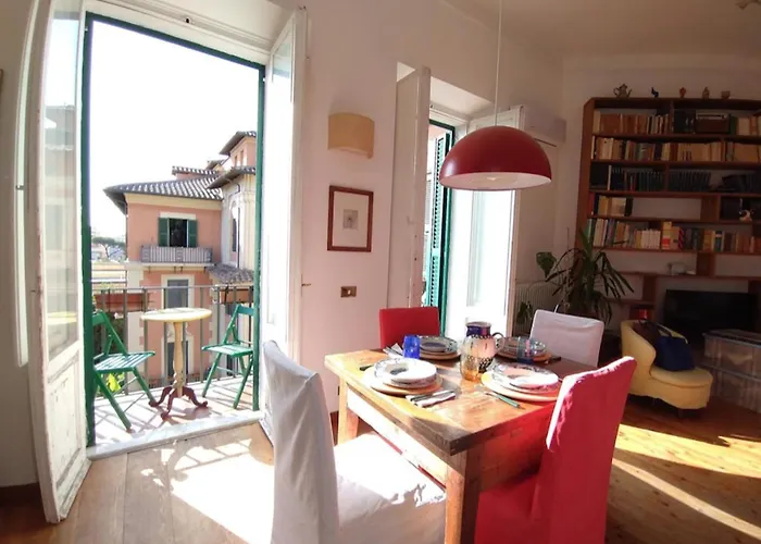 Apartamento La Dimora Torlonia Elegance & Light In *