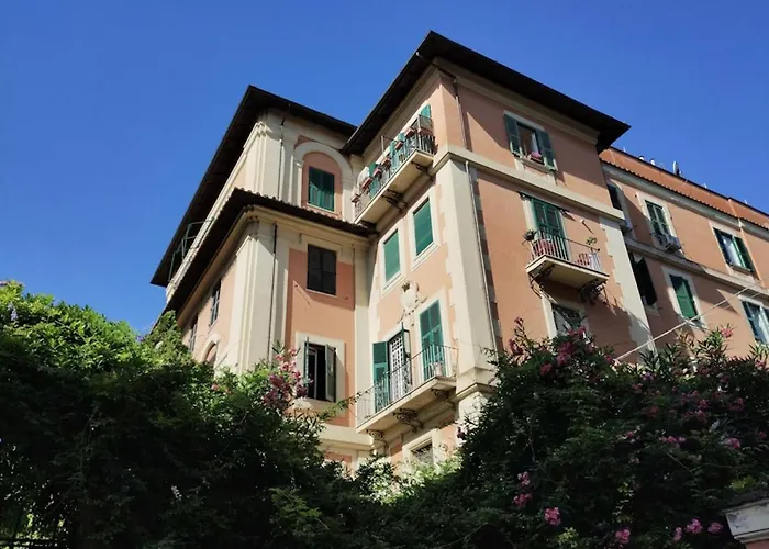 Apartamento La Dimora Torlonia Elegance & Light In *
